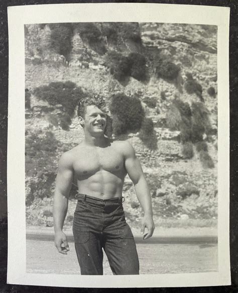 beefcake gay porn